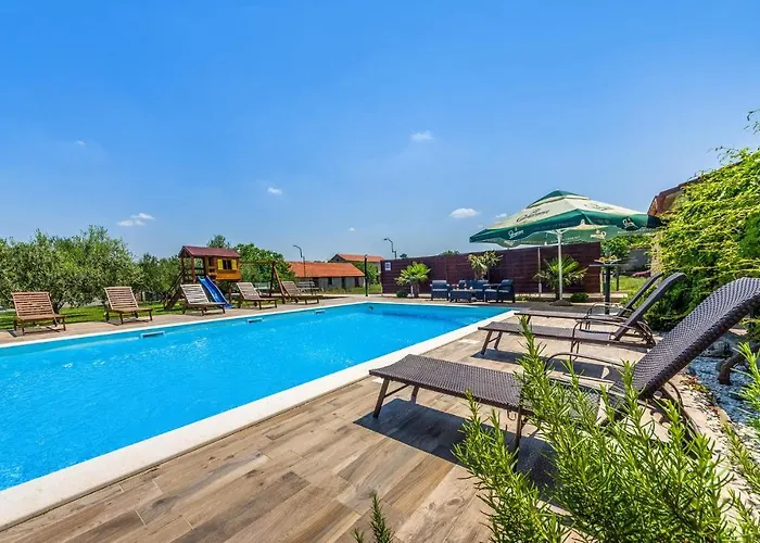 Apartment Biograd With Lake View 08