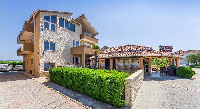Apartment Biograd With Lake View 08